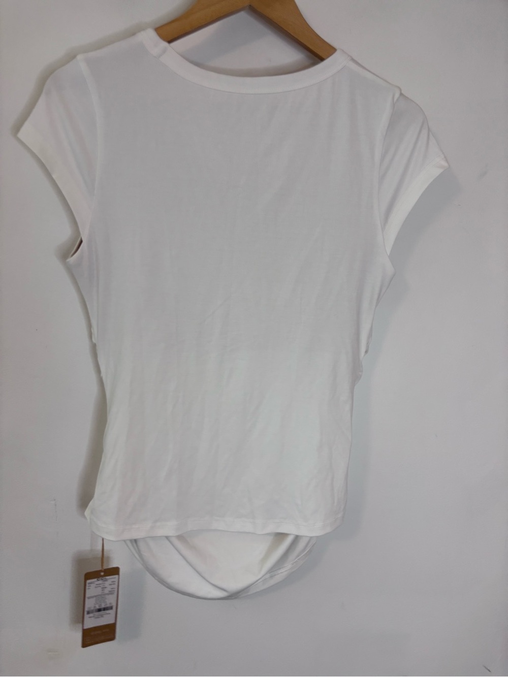 NWT OGL Skin Kiss Pure White Ruched V-Neck Built-In Bra Tee - Picture 6 of 8